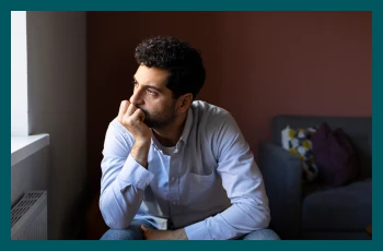 Signs of an emotionally unavailable man: Therapist’s guide