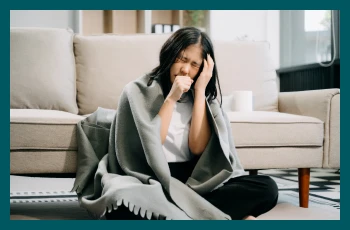 What are the first signs of COVID?