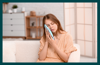 Warm compress for clogged ear: What you need to know 